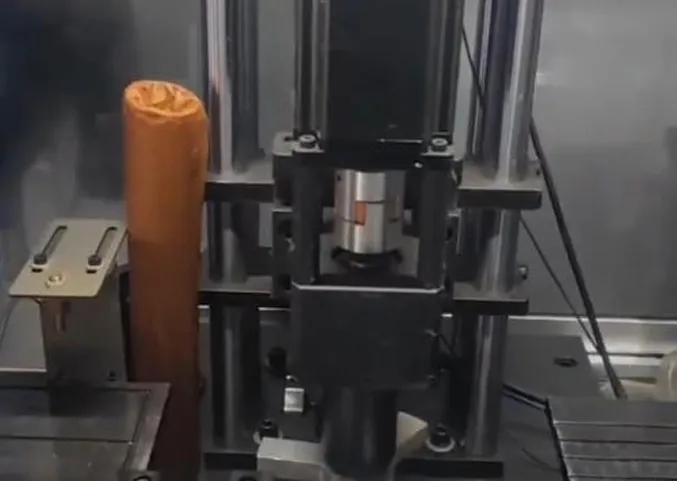 Detection of vibration value of single-row tapered bearings